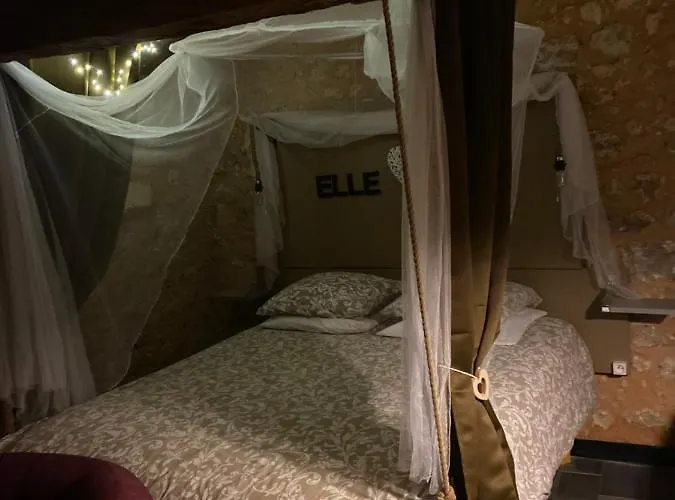 L'ecrin Dasna Motel para Casais *